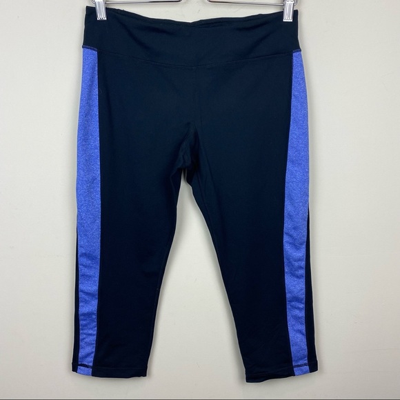 CAbi Racer Crop Leggings || Size Medium; Style #809 - Picture 1 of 9